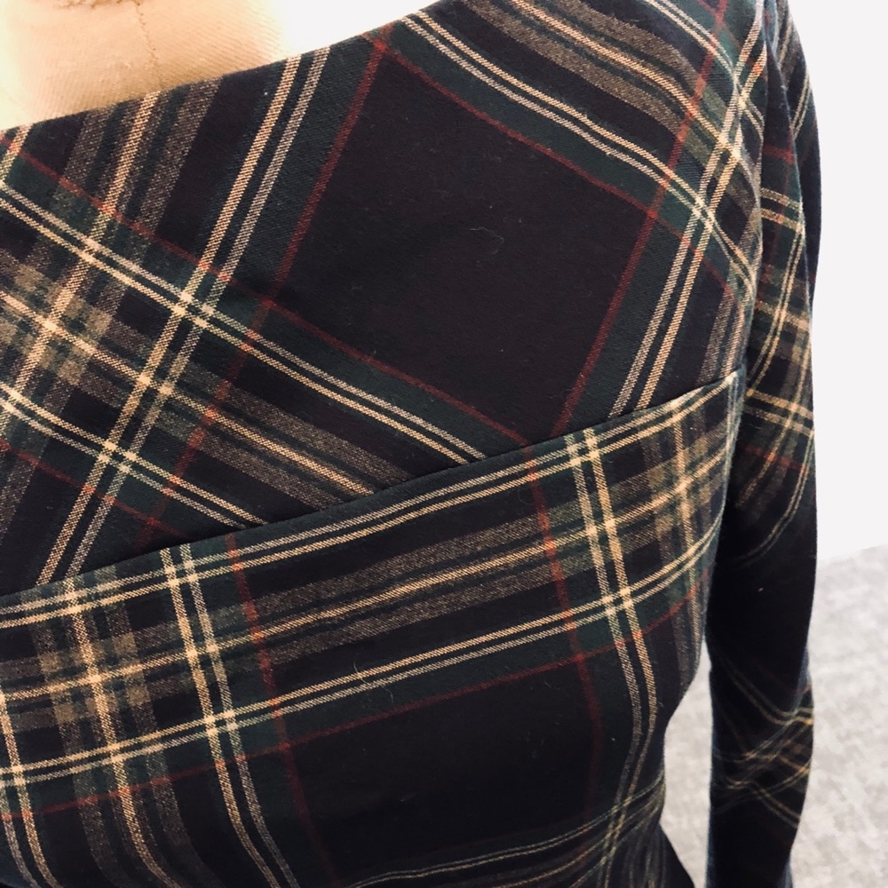 Zara long sleeved plaid midi dress. Sized small